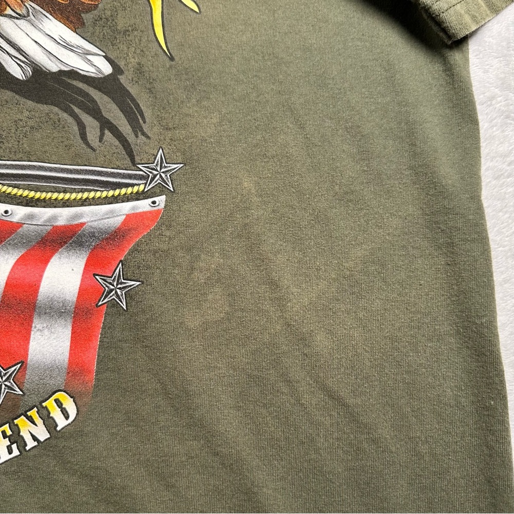 U.S. Army “This We’ll Defend” XL Green Military Tee Made in USA - Picture 9 of 13